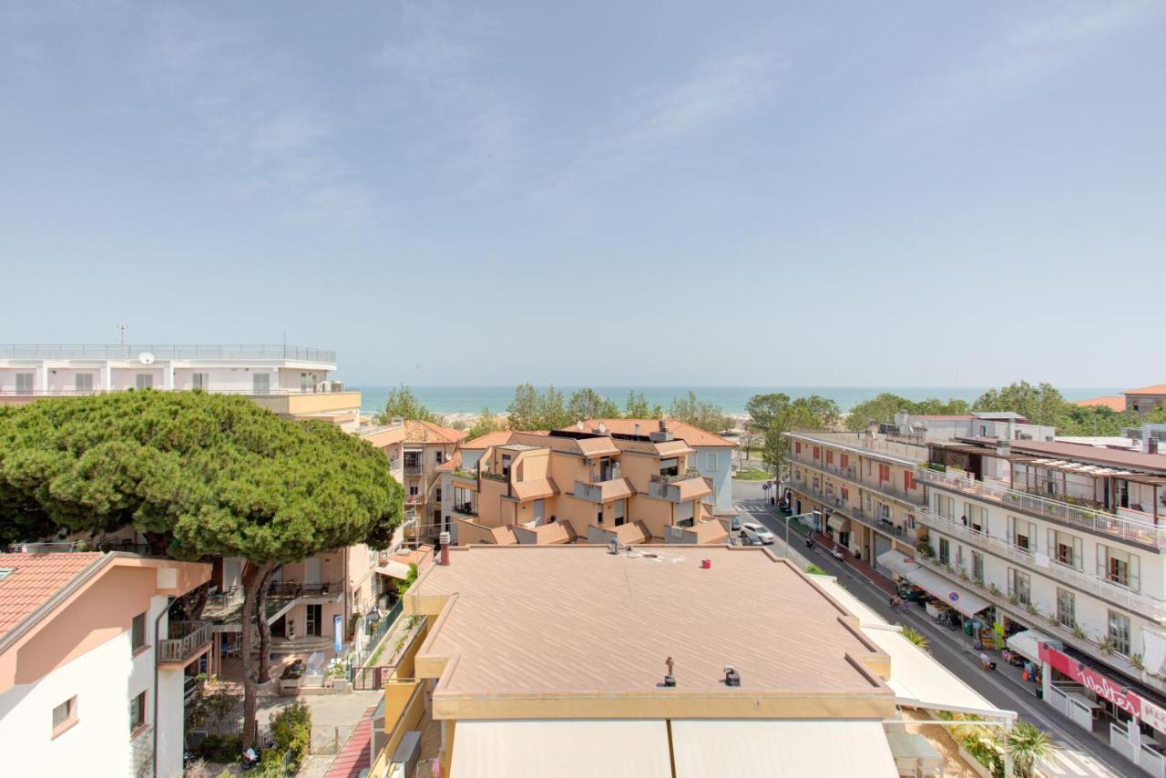 Hotel Nella Rimini Dış mekan fotoğraf